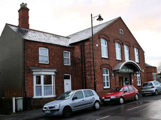 Halton road drill hall and adjoining house, Spilsby